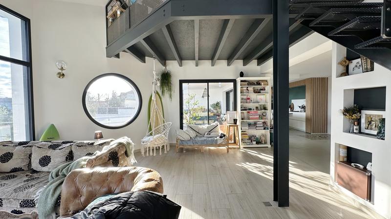 Maison d'architecte - 232 m² - 6 pièces