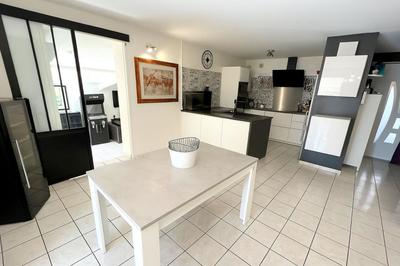 Maison - 100 m² - 3 pièces