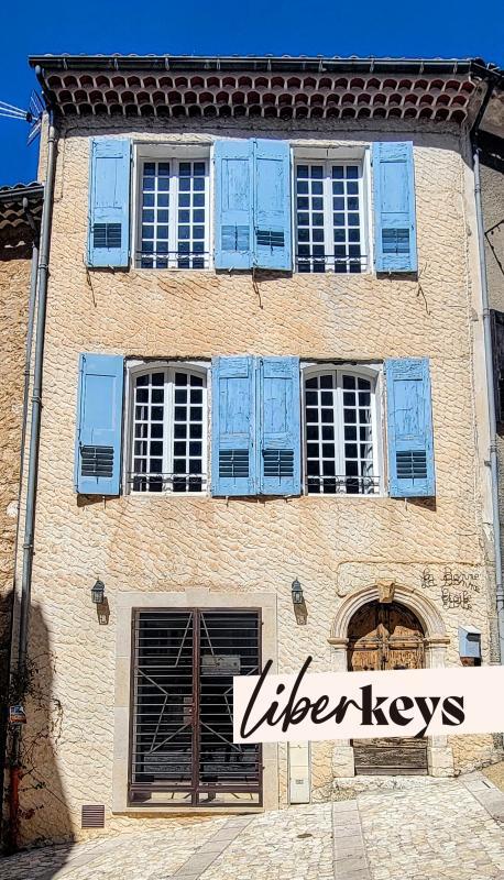 Maison - 121 m² - 6 pièces