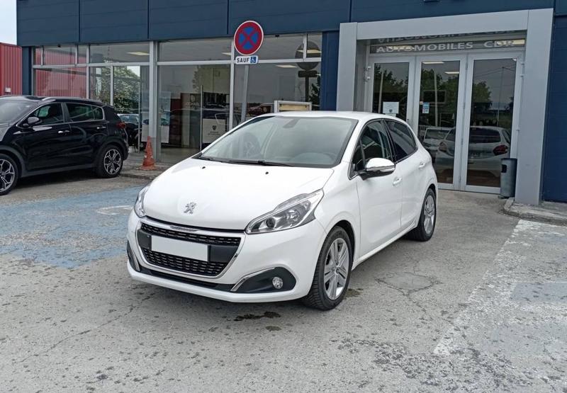 Peugeot 208 Puretech 110 s&amp;S Eat6 Allure Busin