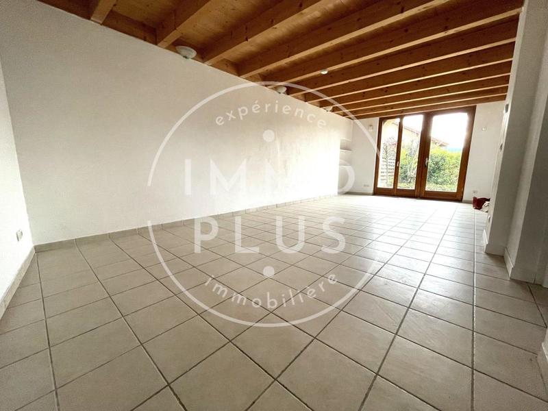 Appartement - 105 m² - 4 pièces