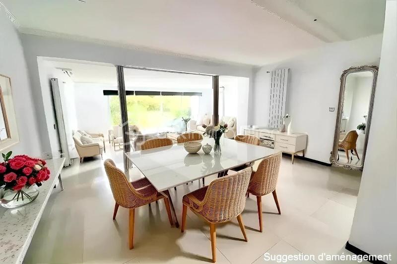 Maison de village - 125 m² - 5 pièces