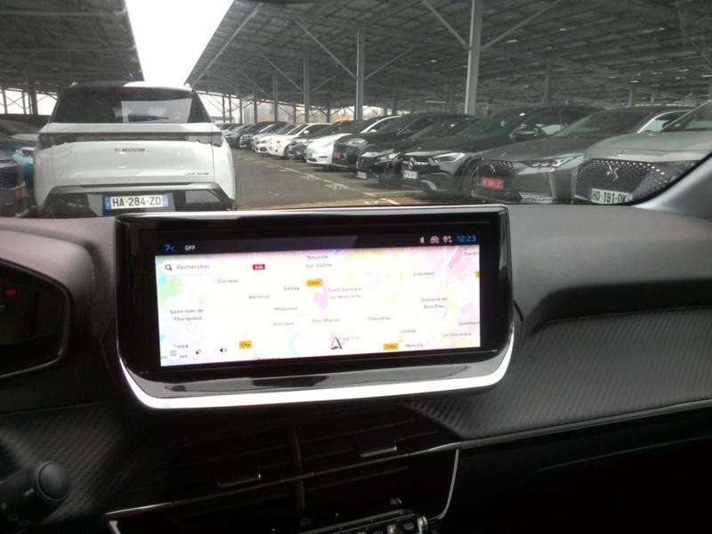 Peugeot 208 II Hybrid 110 e-Dcs6 Allure