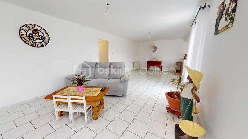 Maison - 90 m² - 4 pièces