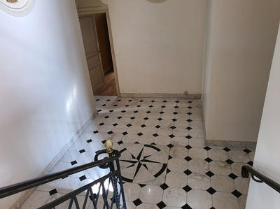 Appartement - 169 m² - 5 pièces