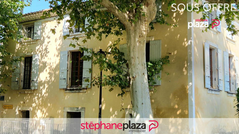 Immeuble - 210 m² - 7 pièces