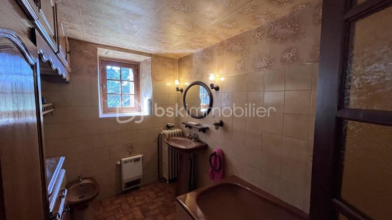 Maison de village - 110 m² - 5 pièces