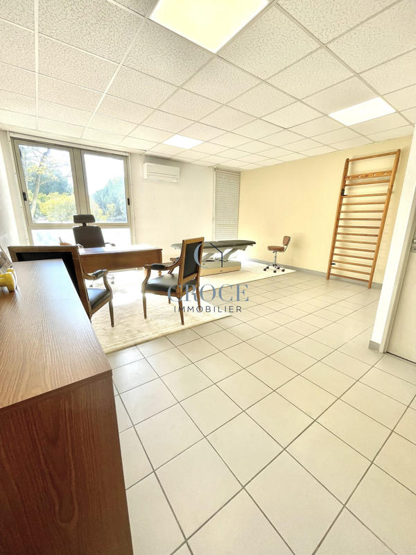 Local d'activités - 38 m² - 2 pièces