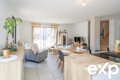 Maison - 126 m² - 5 pièces