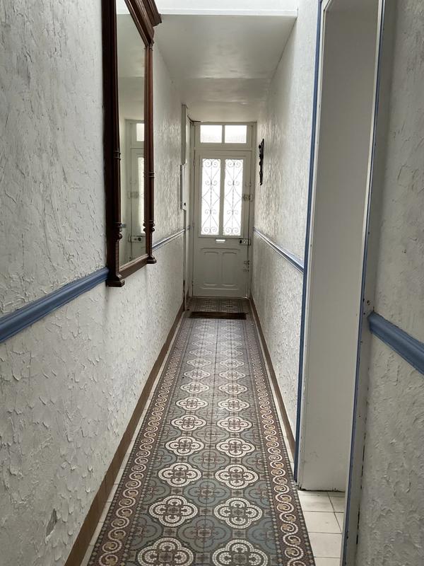 Immeuble mixte - 47 m²