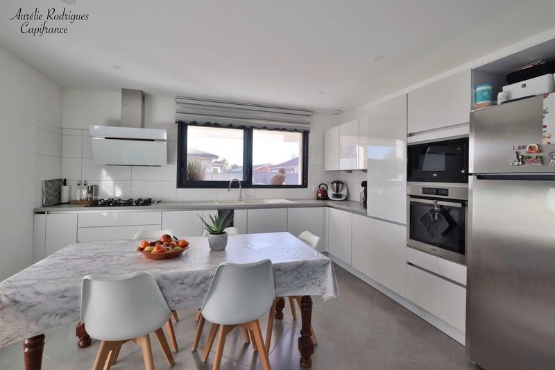 Maison - 194 m² - 7 pièces