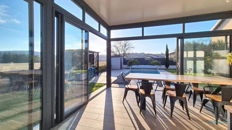 Maison traditionnelle - 140 m² - 6 pièces