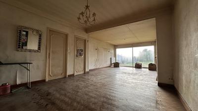 Maison - 180 m² - 7 pièces