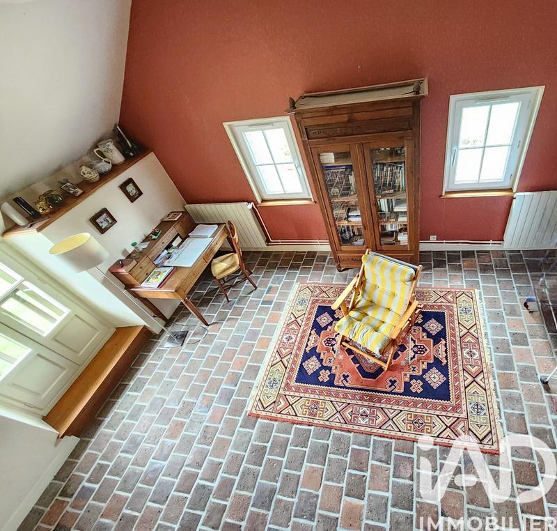 Maison - 223 m² - 5 pièces