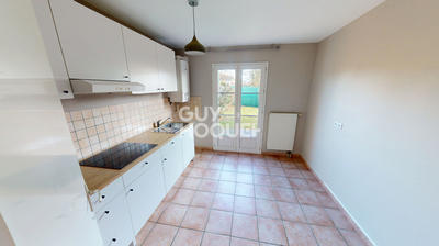 Maison - 90 m² - 4 pièces