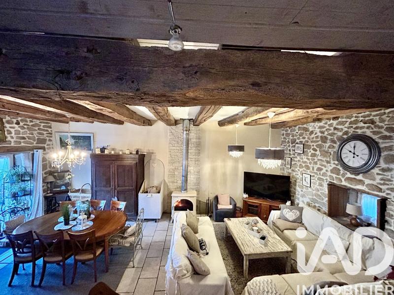 Maison - 143 m² - 5 pièces