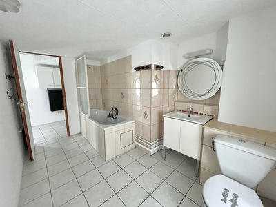 Appartement - 92 m² - 3 pièces