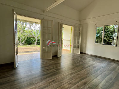 Maison - 132 m² - 6 pièces