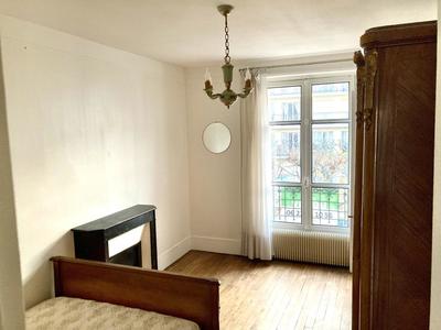 Appartement - 49 m² - 3 pièces