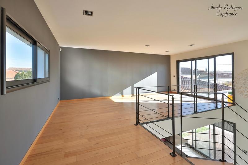 Maison - 168 m² - 6 pièces