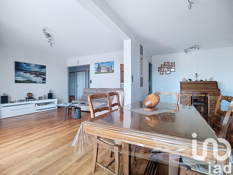 Appartement - 96 m² - 4 pièces