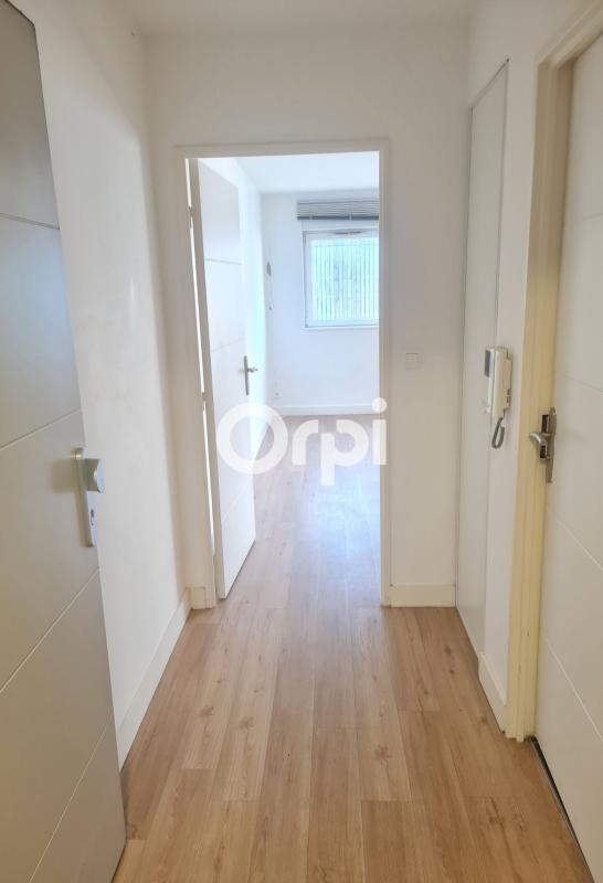 Studio - 36 m² - 1 pièce