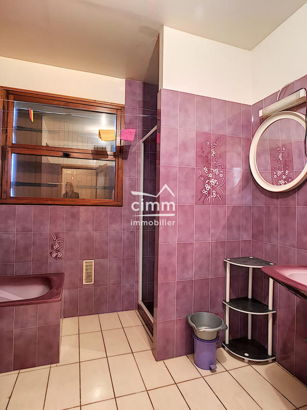 Maison - 111 m² - 4 pièces