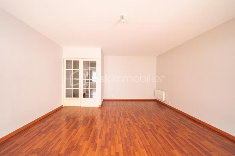 Appartement - 64 m² - 2 pièces