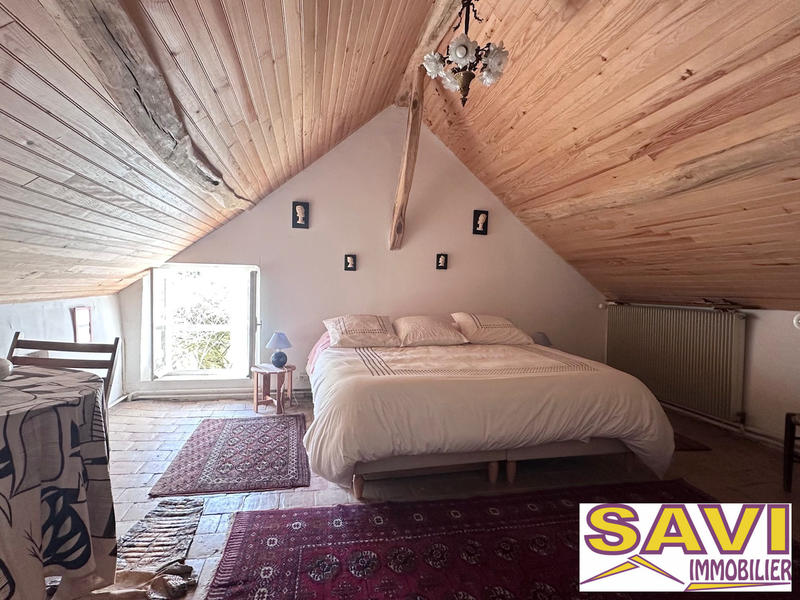 Maison - 188 m² - 8 pièces