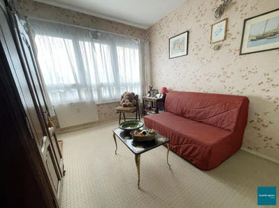 Appartement - 84 m² - 3 pièces