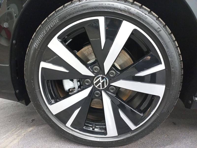 Volkswagen Golf 1.5 eHybrid 204 Dsg6 Vw Edition