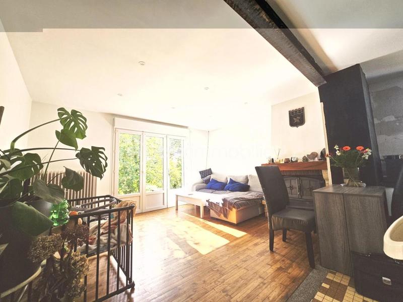 Maison de village - 72 m² - 4 pièces