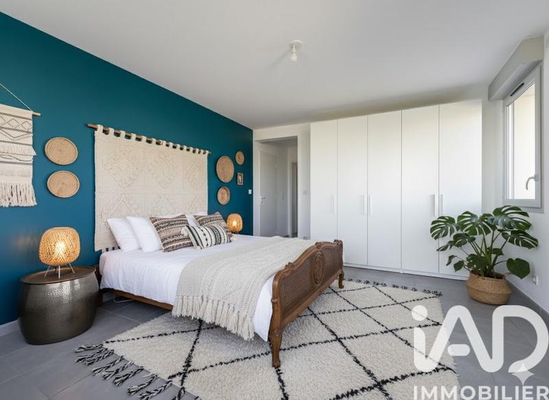 Appartement - 119 m² - 6 pièces