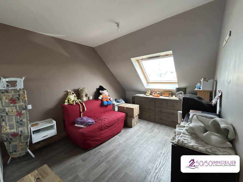 Maison - 102 m² - 5 pièces