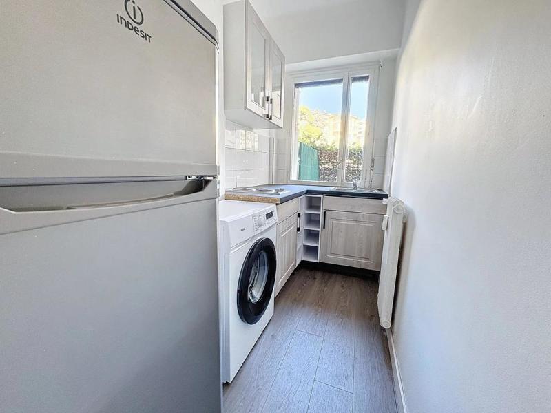 Studio - 24 m² - 1 pièce