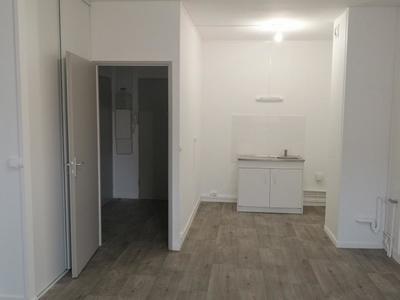 Studio - 36 m² - 1 pièce