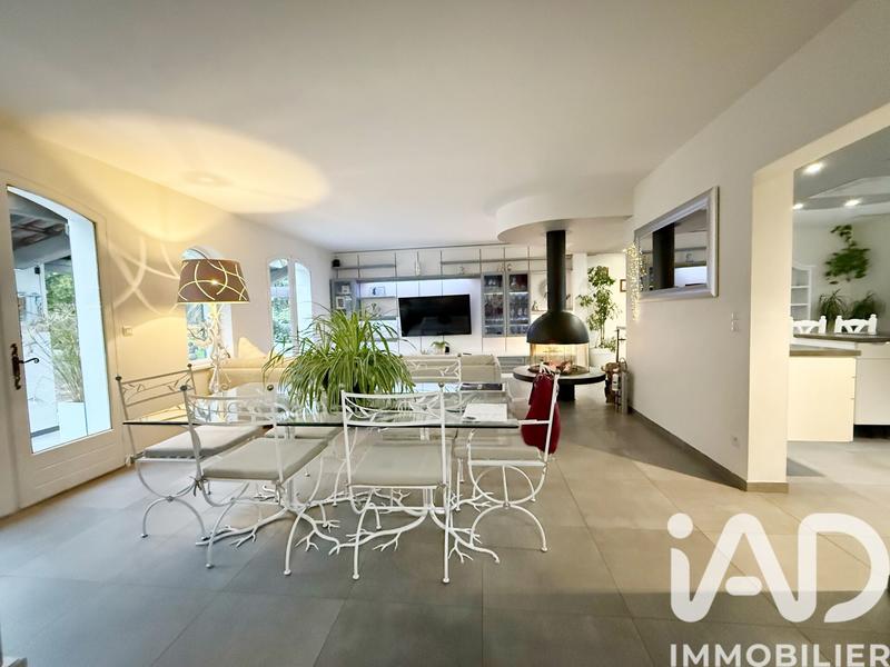 Maison - 168 m² - 5 pièces