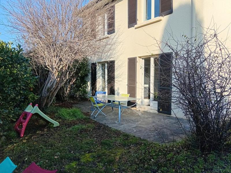 Maison - 105 m² - 5 pièces