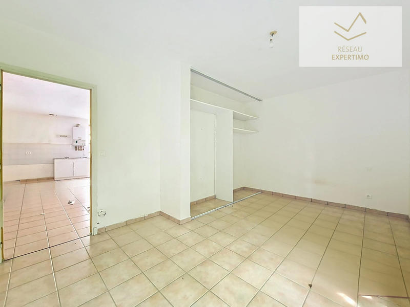 Immeuble - 277 m² - 9 pièces