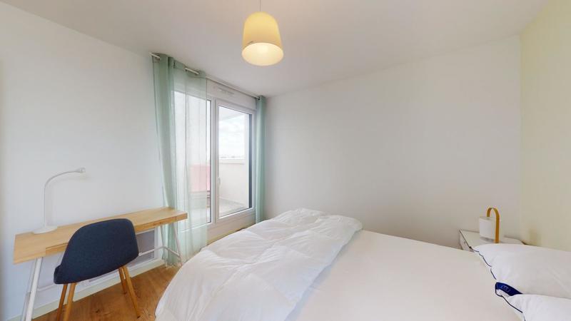 Appartement - 105 m² - 5 pièces