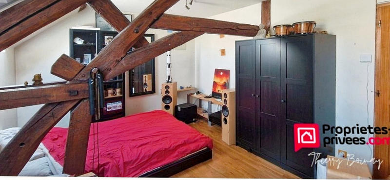 Maison - 210 m² - 7 pièces