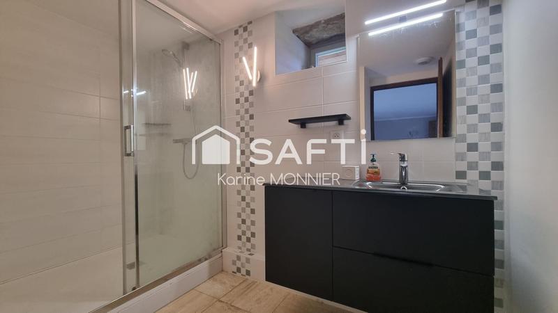 Maison - 418 m² - 10 pièces