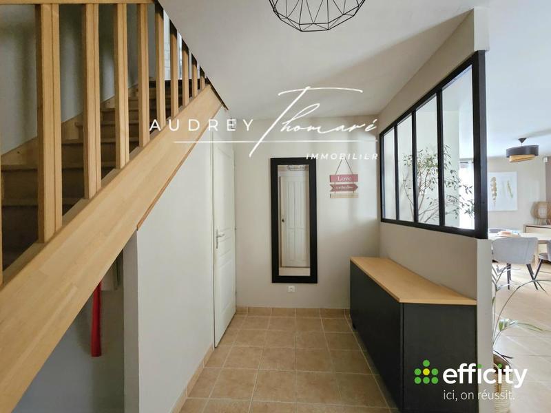 Pavillon - 110 m² - 5 pièces