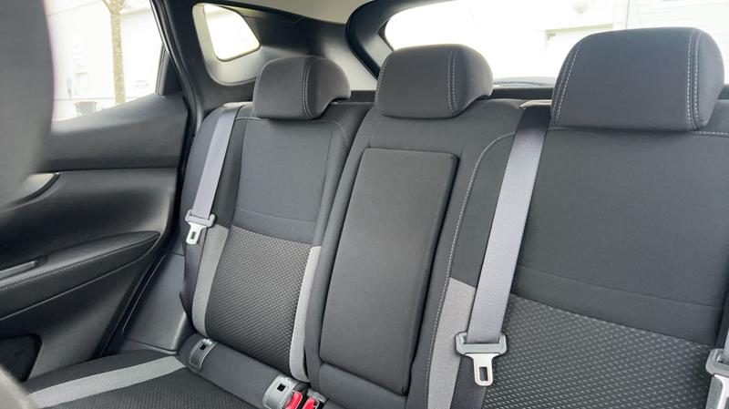 Nissan Qashqai 1.3 Dig-T 140 n-Connecta