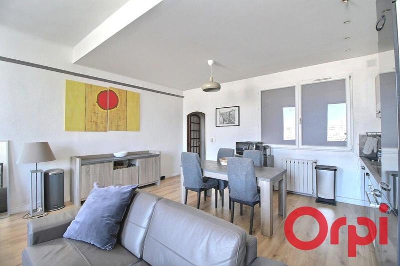 Appartement - 88 m² - 3 pièces