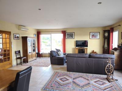 Appartement - 135 m² - 6 pièces