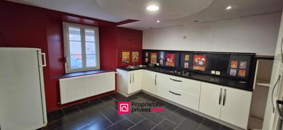 Maison - 150 m² - 4 pièces