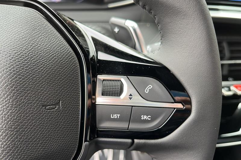 Peugeot 2008 New 130 Eat8 Allure Grip