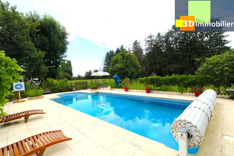 Maison - 290 m² - 8 pièces