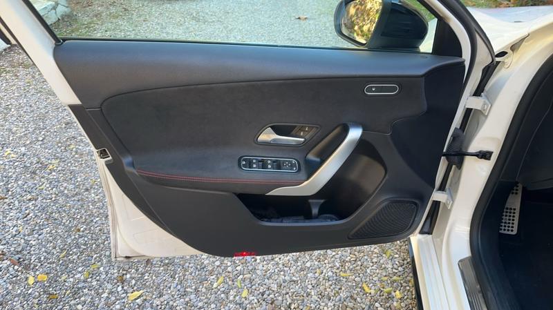 Mercedes Classe a IV 2.0 250 224 7g-Dct Amg Line - Entretien constructeur Toit ouvrant